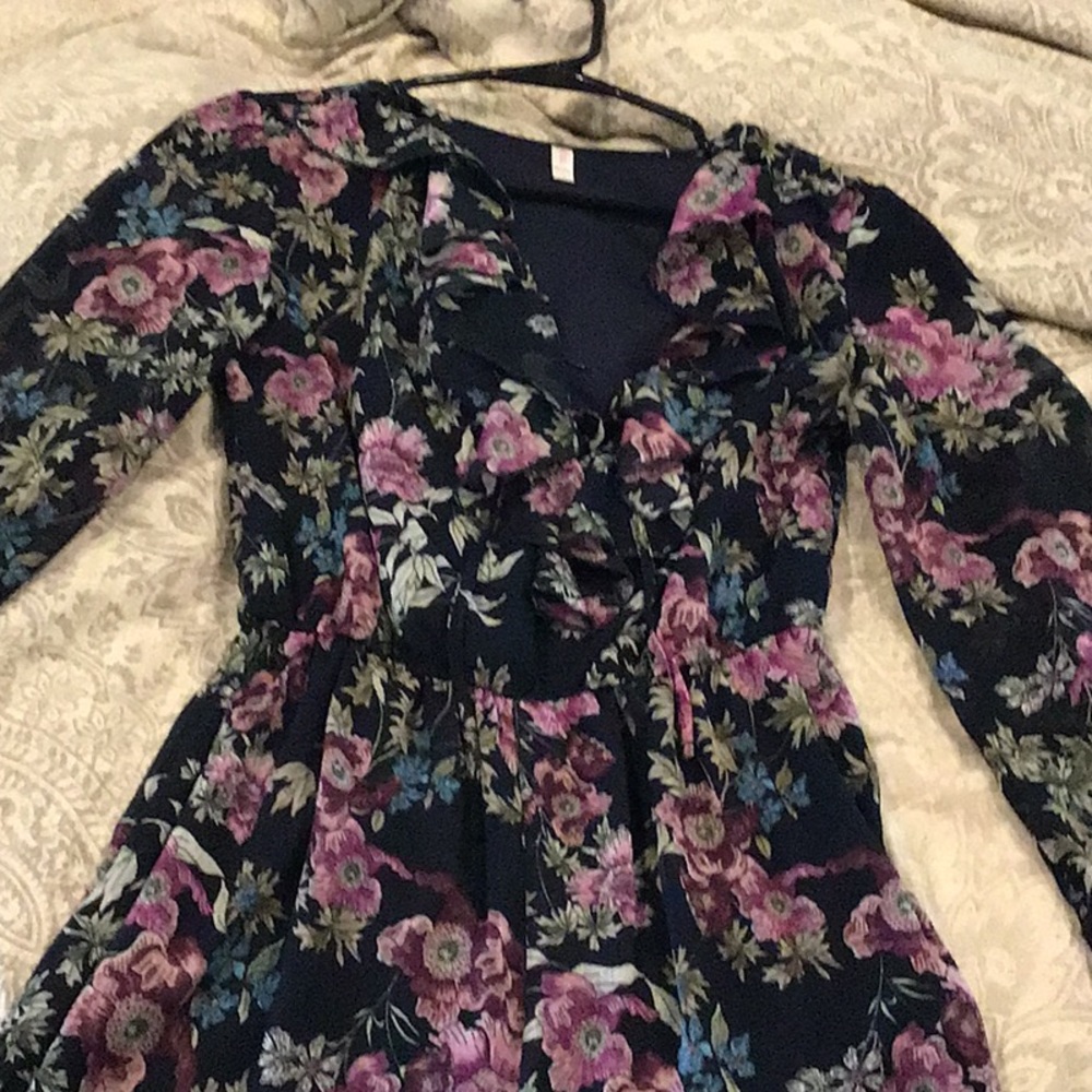 Romper - Picture 2 of 2